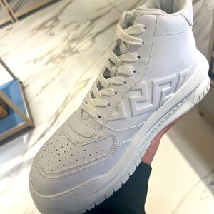 Versace Men white shoe